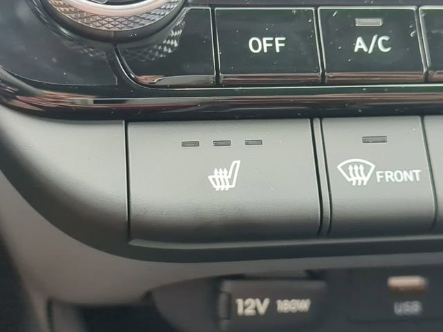 Used 2025 Hyundai Elantra SEL FWD image 22