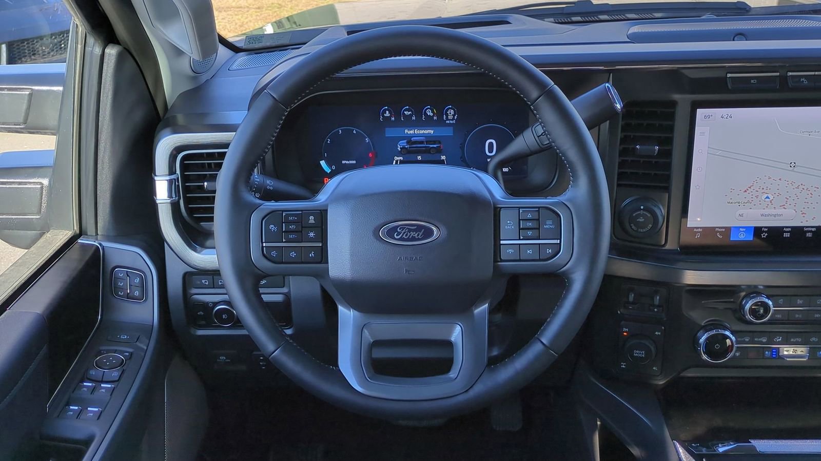 New 2024 Ford F250 Lariat w/ Lariat Ultimate Package image 23