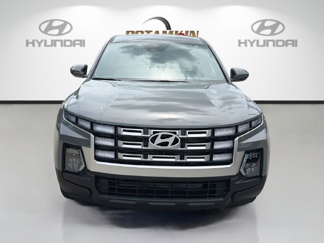 New 2026 Hyundai Santa Cruz SE FWD image 2