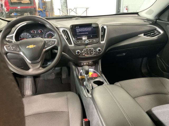 Used 2024 Chevrolet Malibu LT image 12