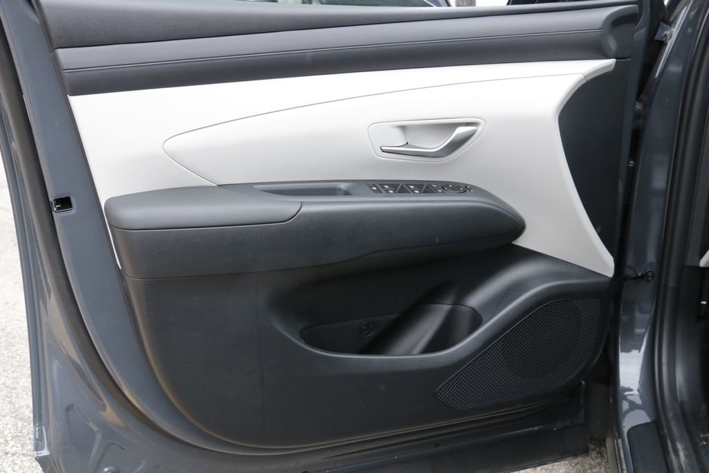 Used 2026 Hyundai Tucson SEL image 17