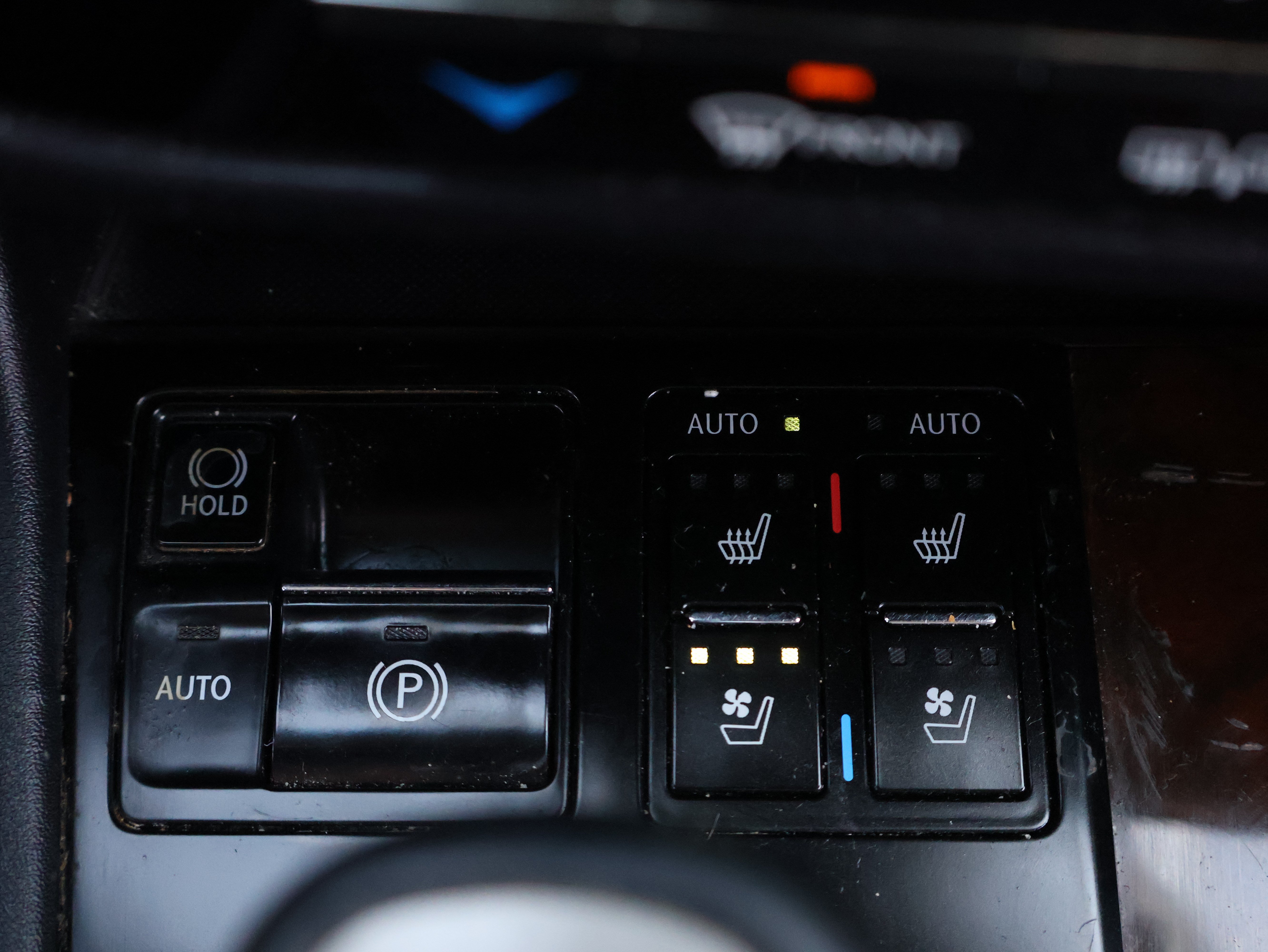 Used 2017 Lexus RX 350 AWD w/ Premium Package image 29
