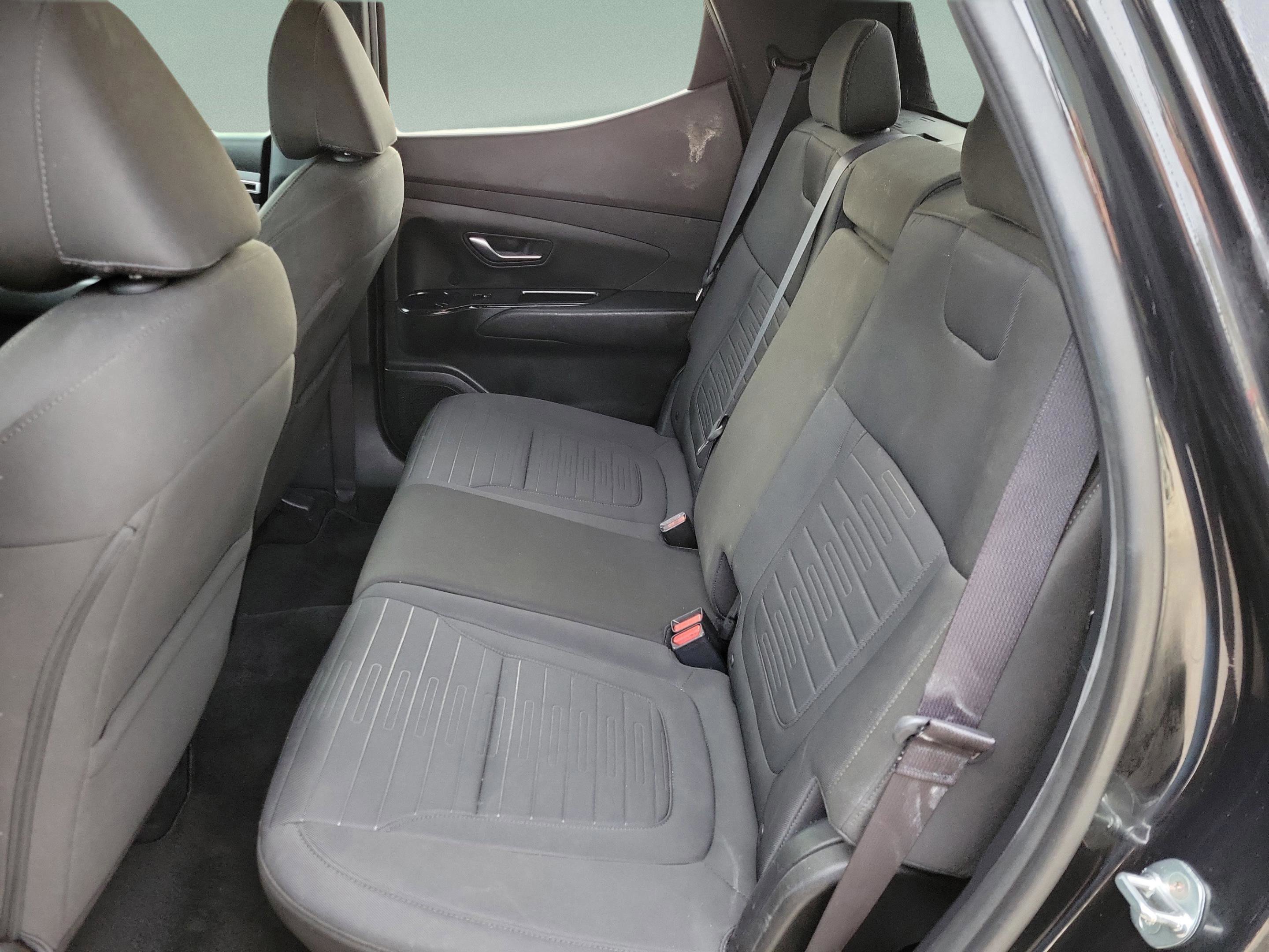 Used 2022 Hyundai Santa Cruz SEL image 15