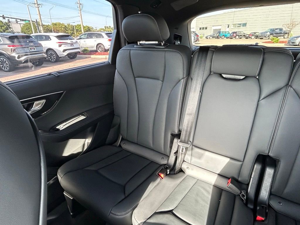 New 2026 Audi Q7 3.0T Premium Plus image 12