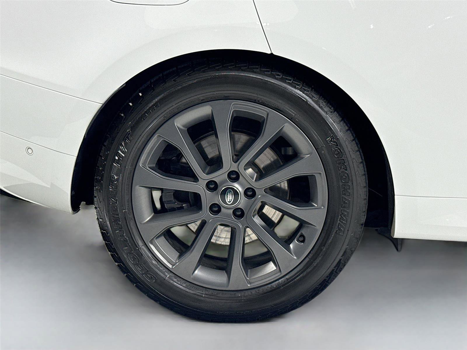 Used 2024 Land Rover Range Rover Sport Dynamic SE image 36