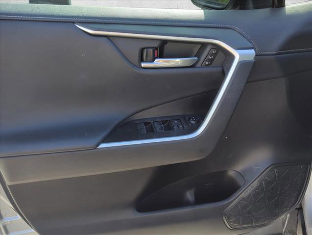 Used 2023 Toyota RAV4 Limited image 10