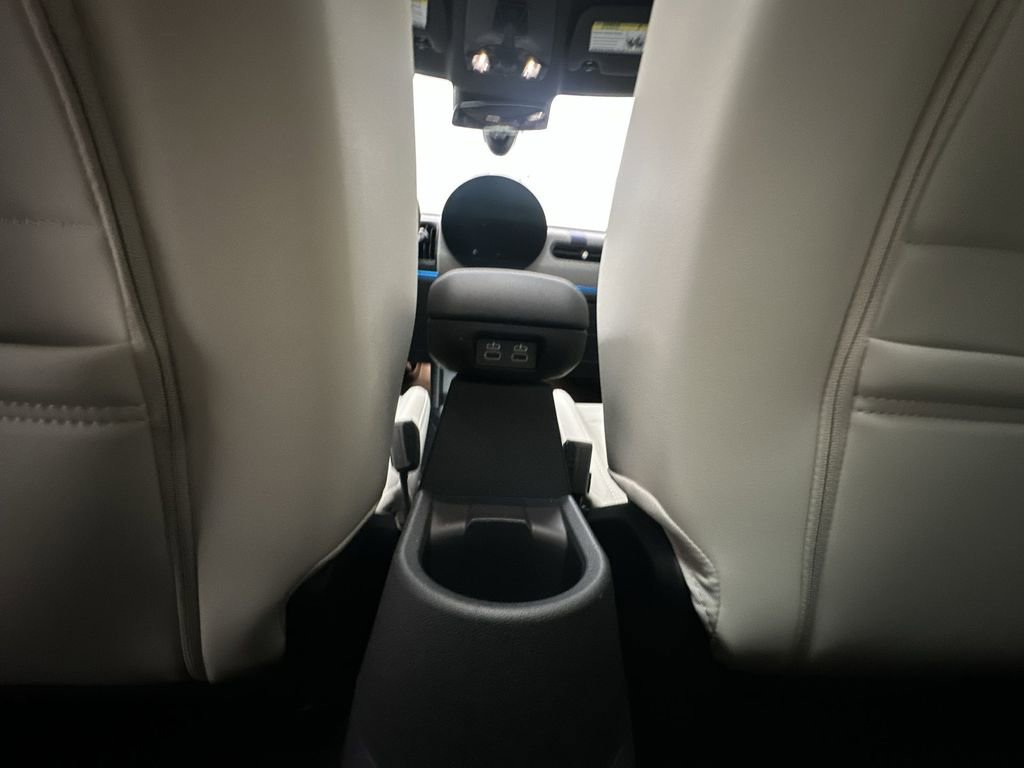 New 2025 MINI Cooper 4-Door Hardtop FWD image 25