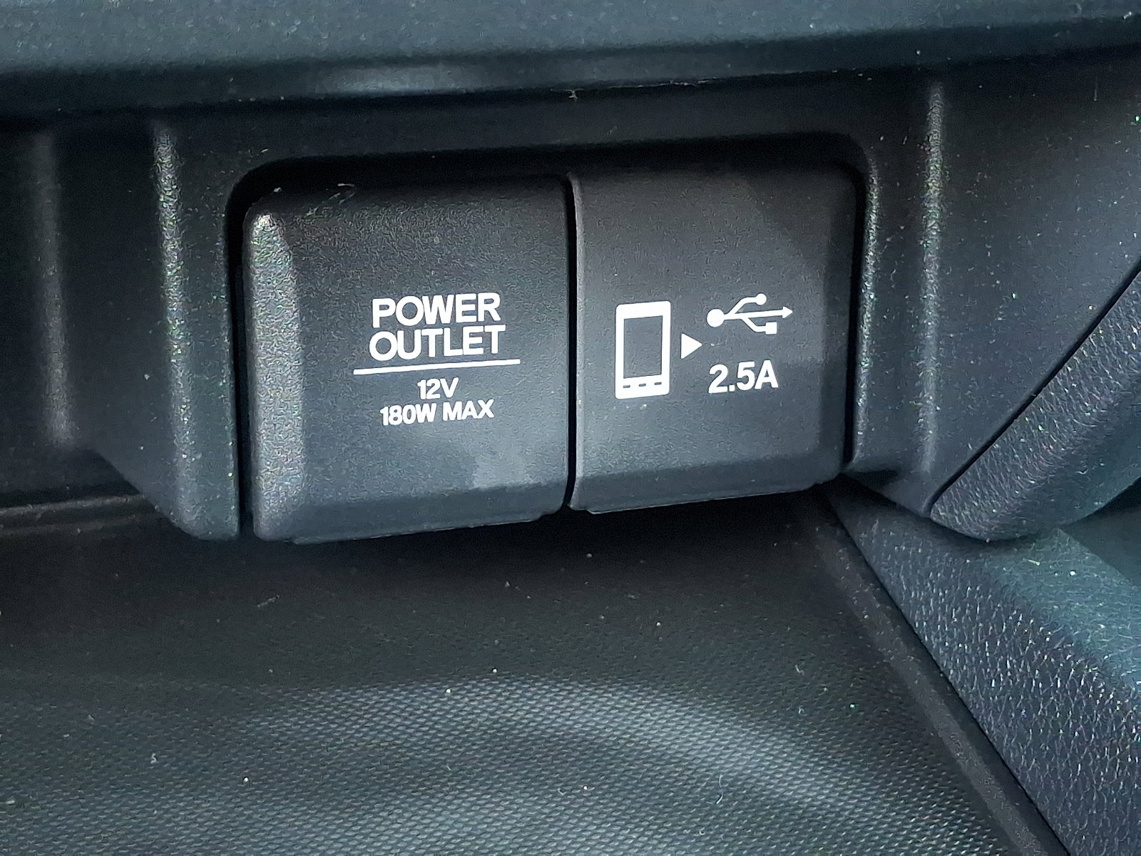 Used 2022 Honda Pilot Sport image 25