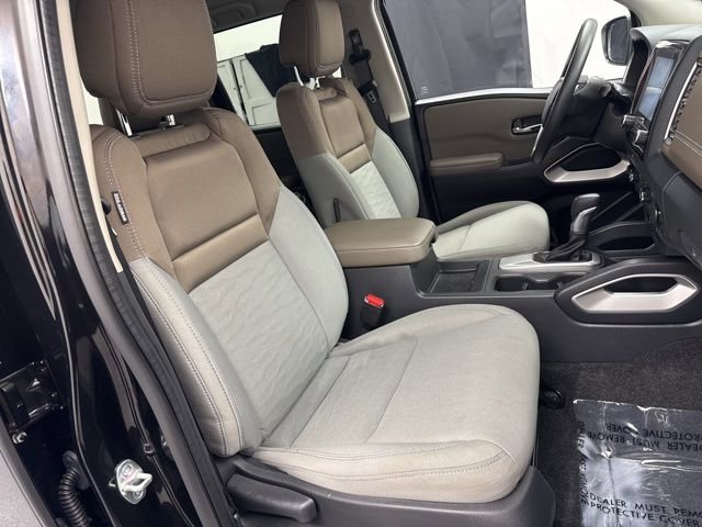 Used 2022 Nissan Frontier SV w/ Technology Package image 25