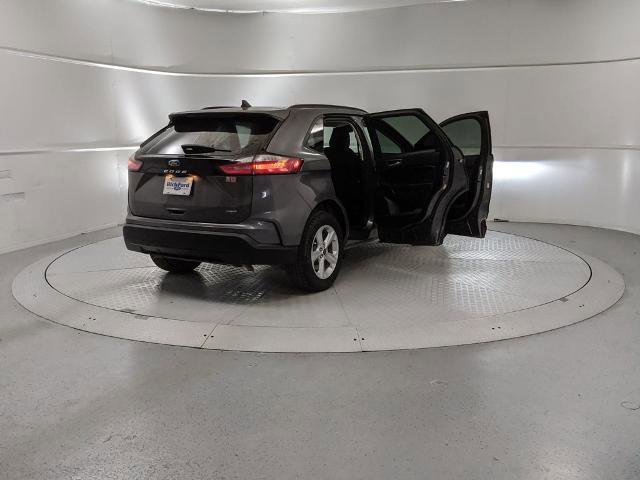 Certified 2024 Ford Edge SE image 9