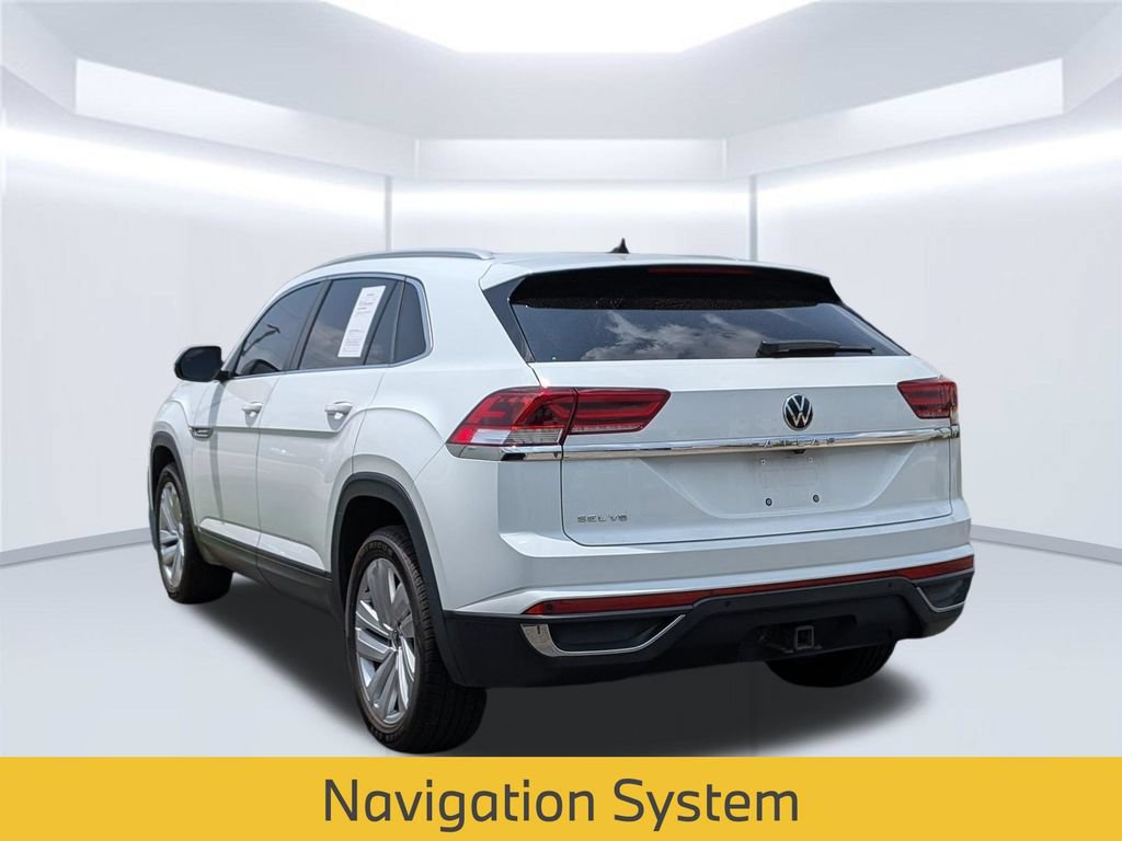 Used 2020 Volkswagen Atlas Cross Sport SEL FWD image 2