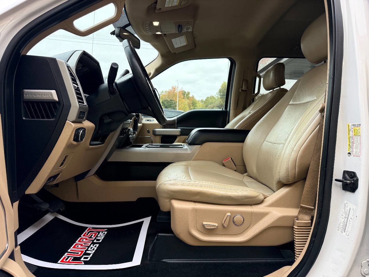 Used 2017 Ford F350 Lariat w/ FX4 Off-Road Package image 21