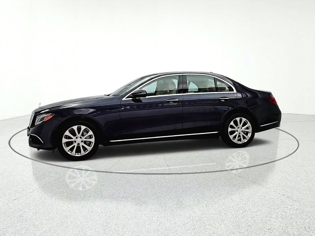 Used 2017 Mercedes-Benz E 300 4MATIC image 3