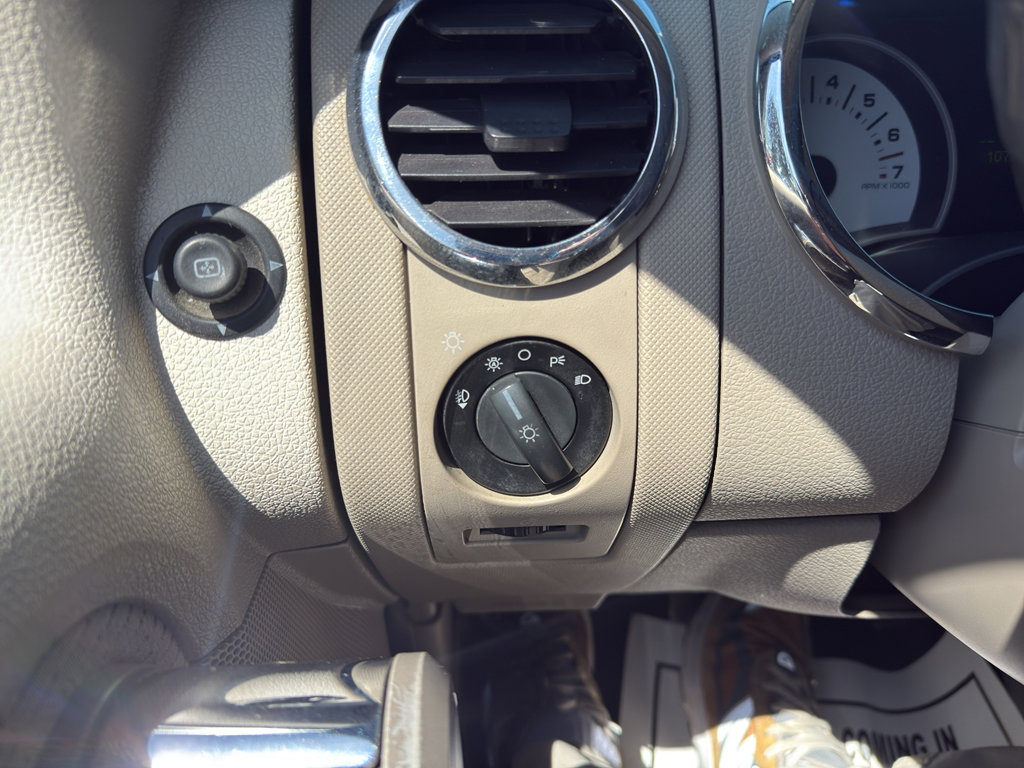 Used 2007 Ford Explorer Sport Trac XLT image 15