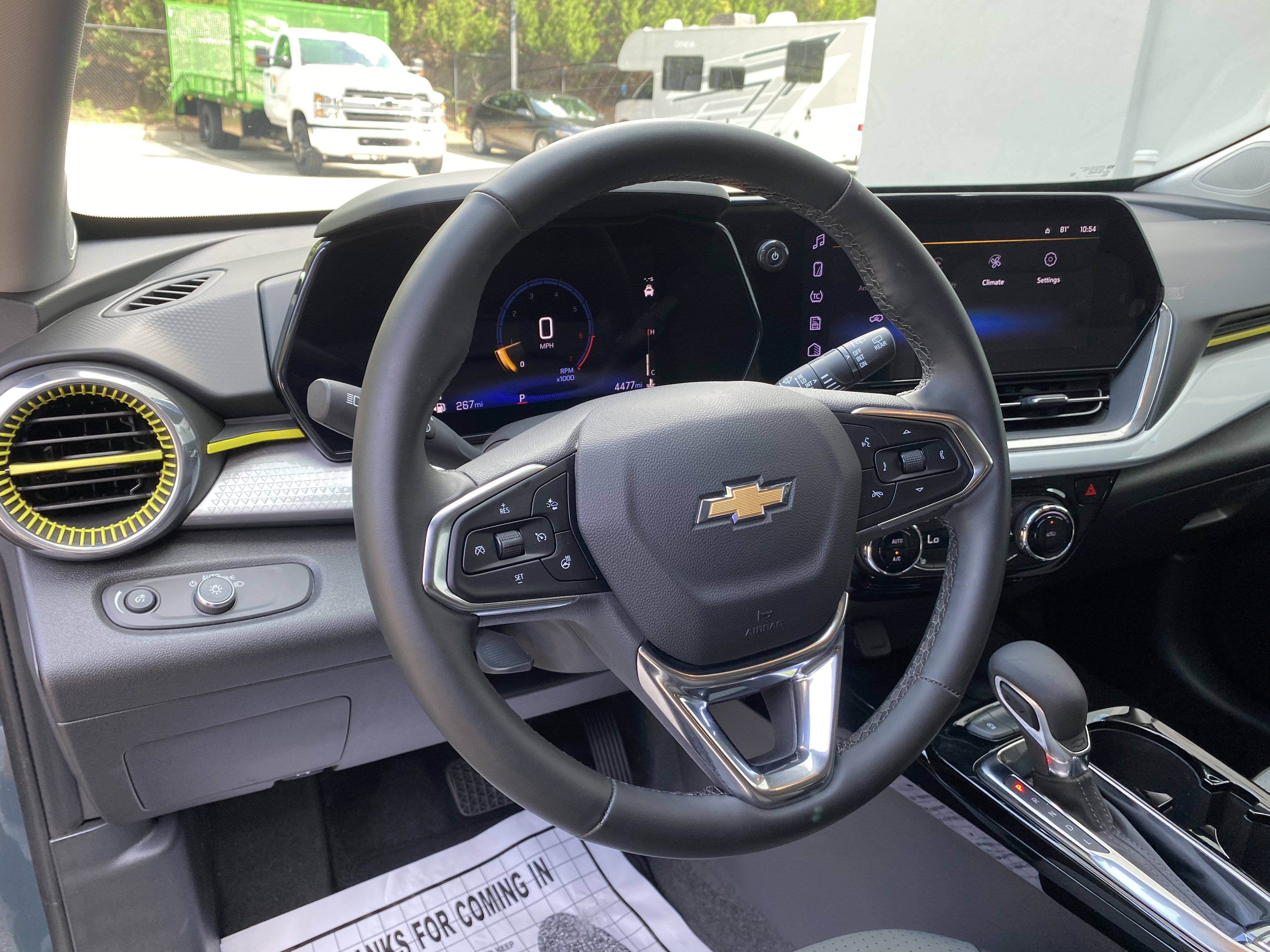 Used 2026 Chevrolet Trax LT w/ Sunroof Package FWD image 17