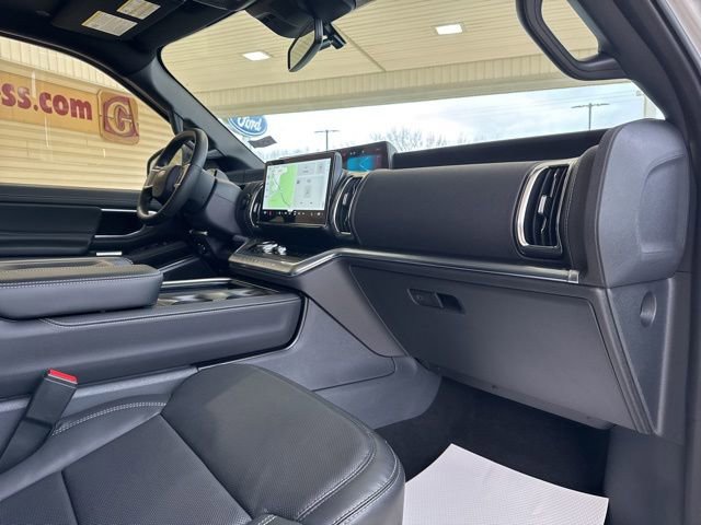 New 2026 Ford Expedition Platinum w/ Stealth Appearance Package image 21