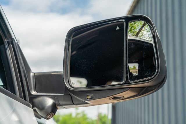 Used 2020 RAM 3500 Laramie w/ Night Edition AWD/4WD image 13