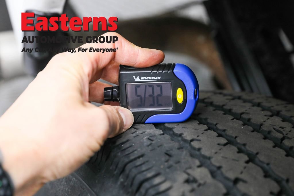 Used 2023 Chevrolet Express 3500 LS image 26