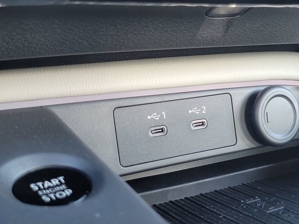New 2026 Nissan Sentra SL w/ Floor Mat Package FWD image 9