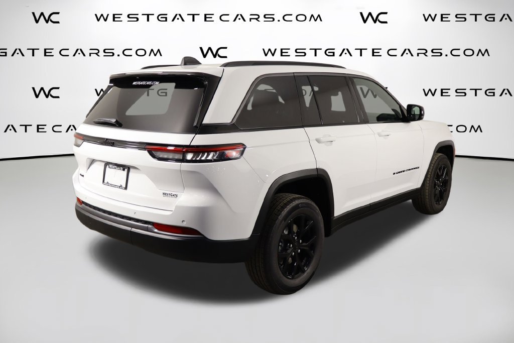 New 2026 Jeep Grand Cherokee Altitude AWD/4WD image 52