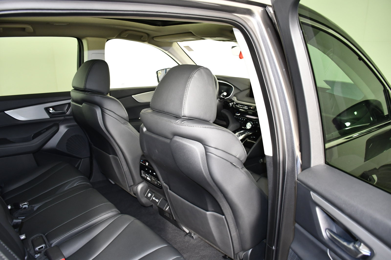 Certified 2024 Acura MDX SH-AWD image 43