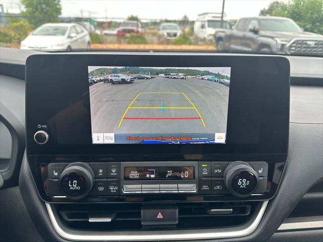 Certified 2025 Toyota Grand Highlander AWD image 18