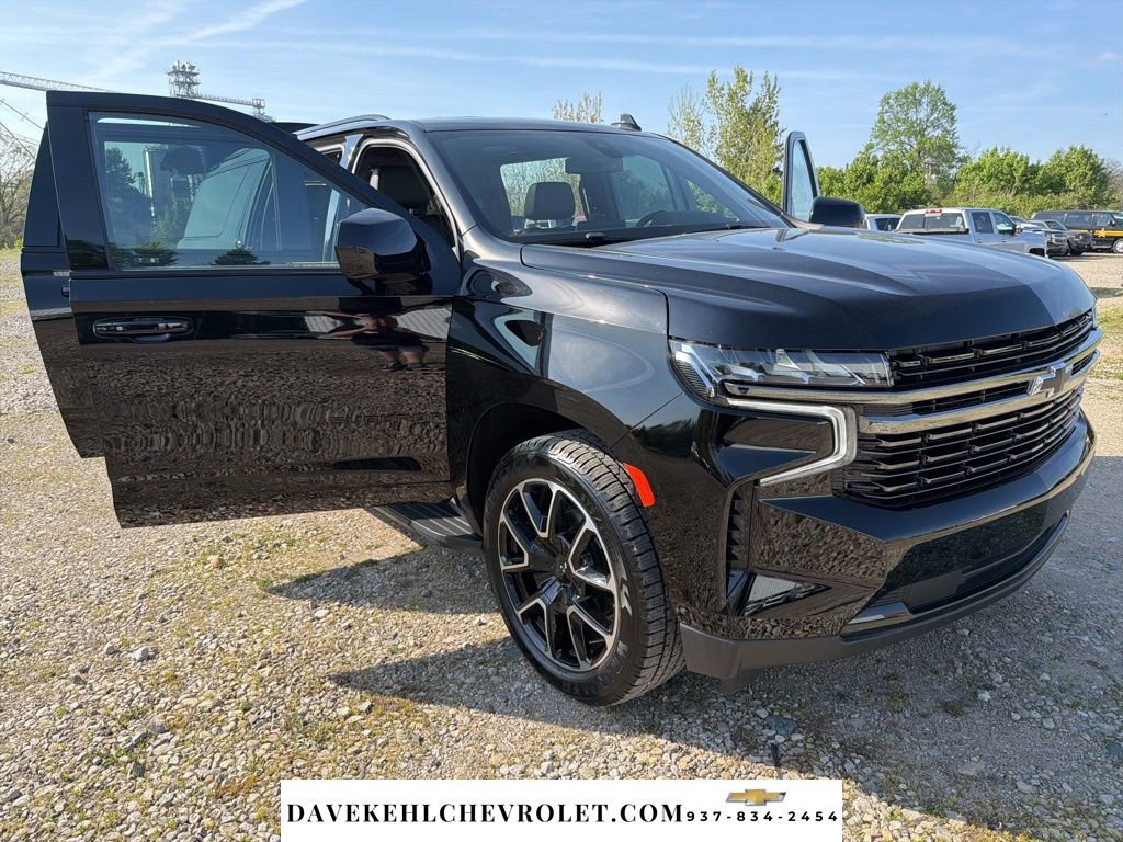 Used 2021 Chevrolet Suburban RST AWD/4WD image 37