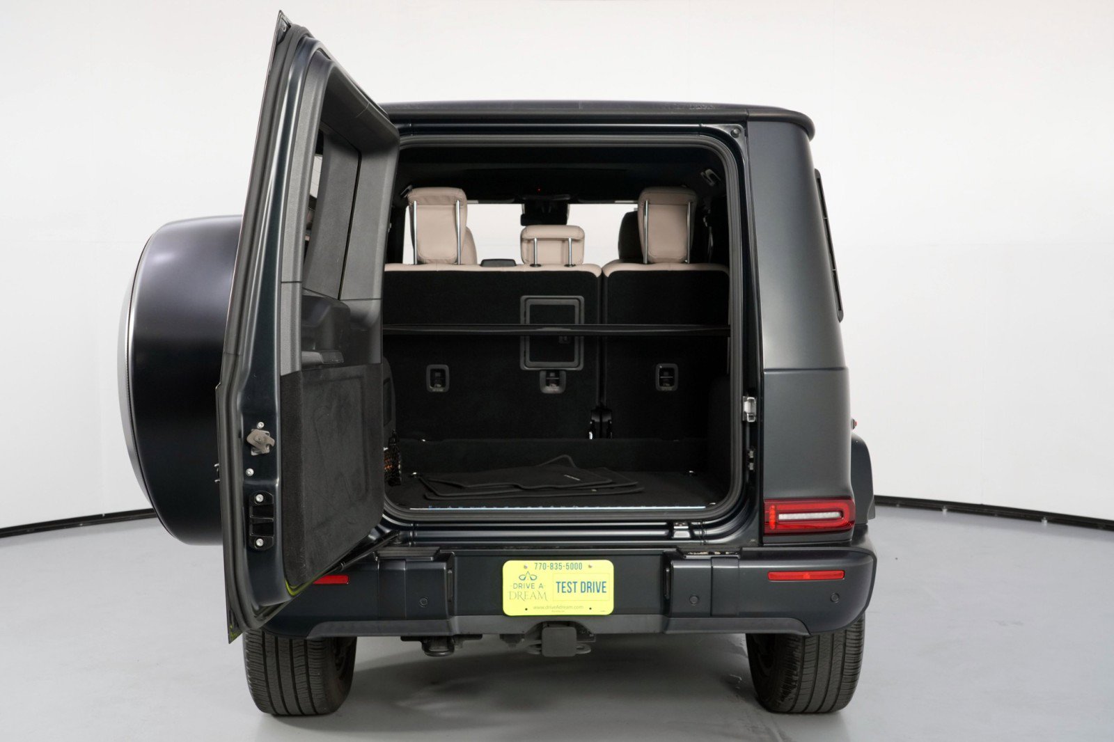 Used 2021 Mercedes-Benz G 550 image 10