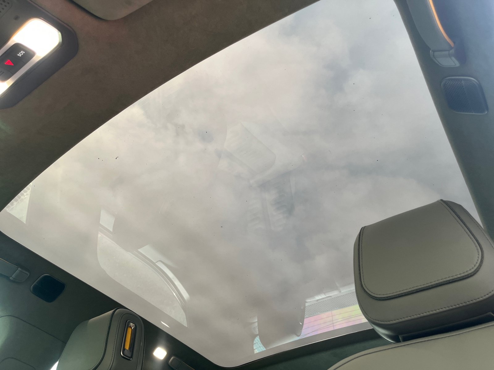 Used 2022 Rivian R1T Launch Edition AWD/4WD image 28