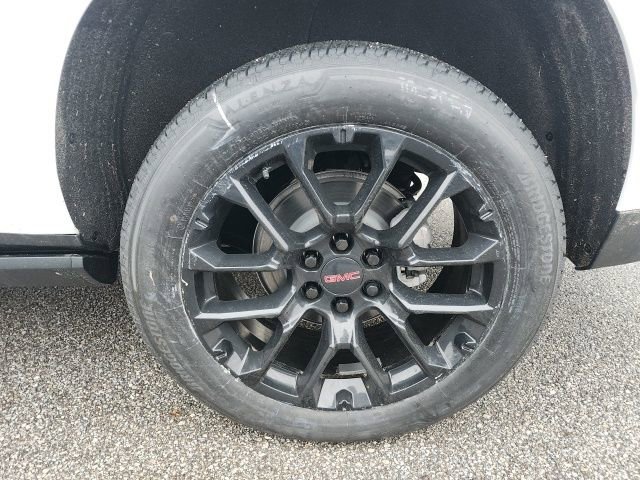 New 2026 GMC Yukon XL Denali w/ Sun & Power Step Package image 9