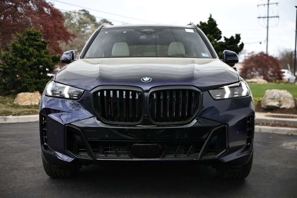 New 2026 BMW X5 xDrive50e w/ Executive Package image 13