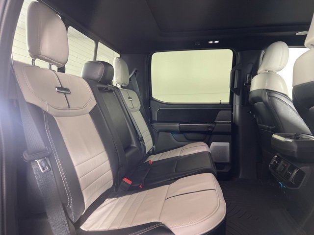 Used 2023 Ford F150 Lightning Platinum image 16