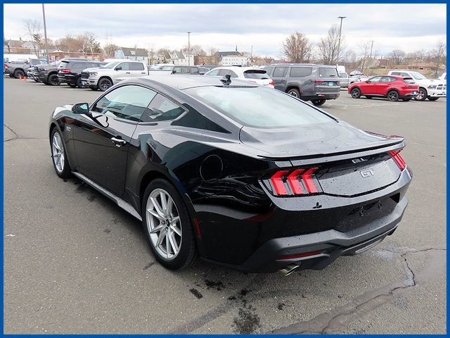 Used 2024 Ford Mustang GT Premium image 5
