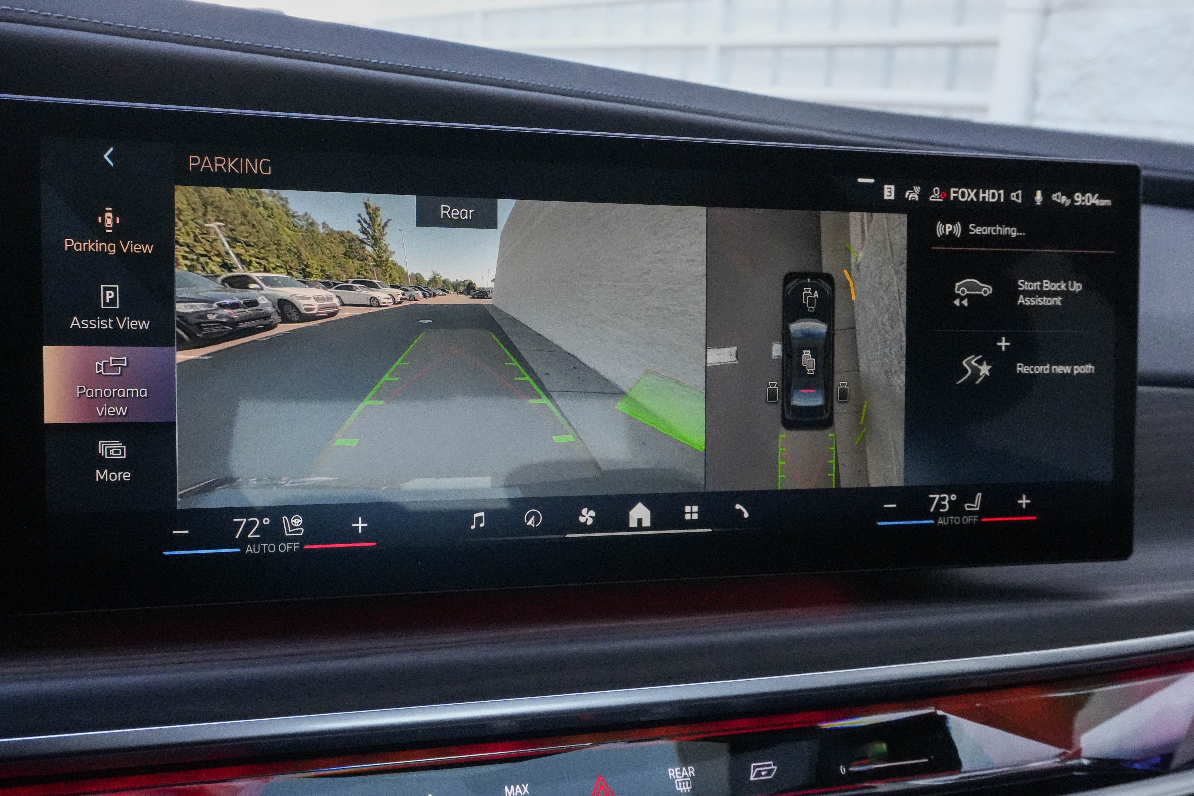 Certified 2024 BMW 740i RWD image 21