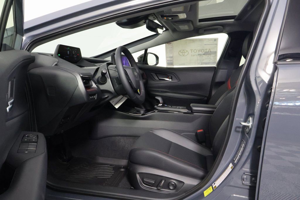 New 2026 Toyota Prius Plug-In Hybrid image 5