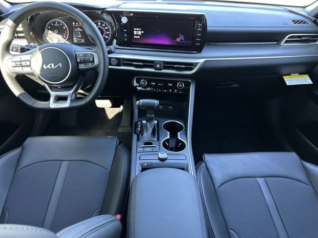 Used 2023 Kia K5 GT-Line w/ GT-Line Premium Package image 11