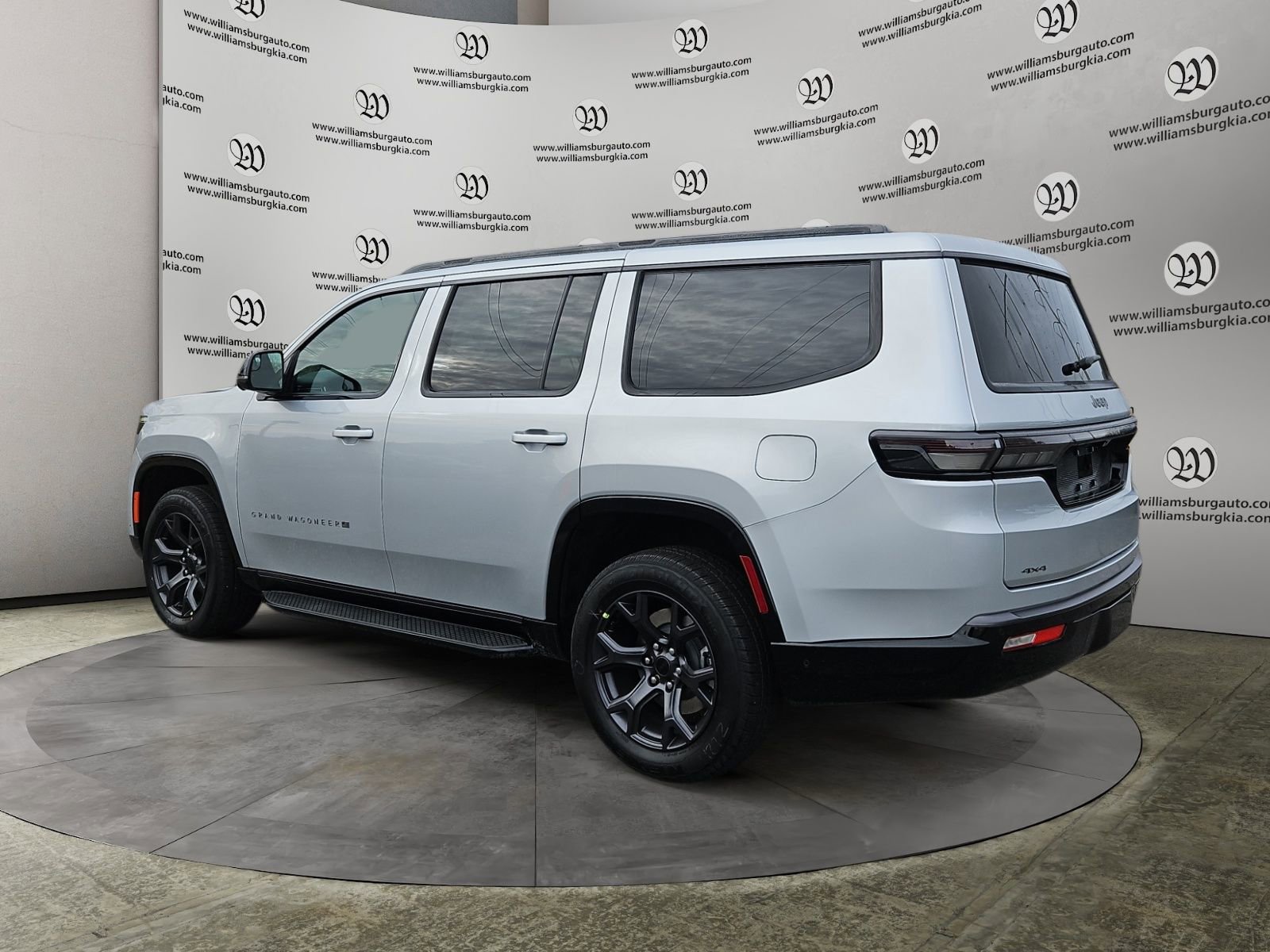 New 2026 Jeep Grand Wagoneer Limited w/ Convenience Group I image 3