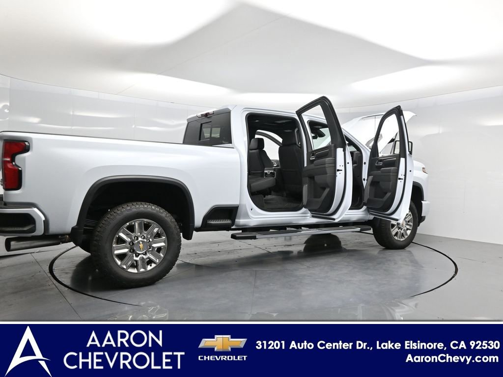 New 2026 Chevrolet Silverado 2500 High Country w/ Technology Package AWD/4WD image 4
