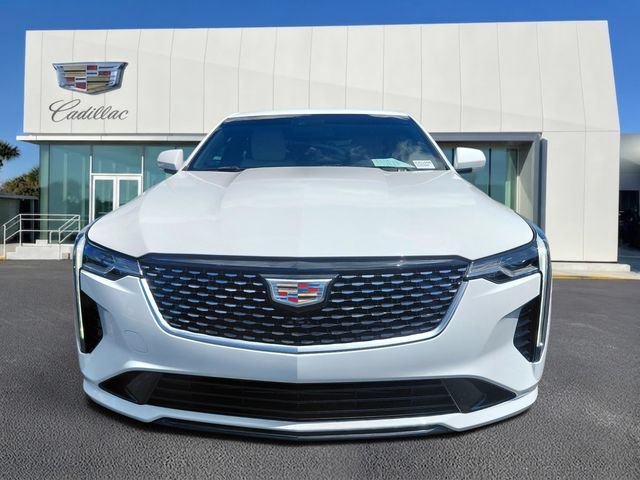 Certified 2024 Cadillac CT4 Luxury w/ Cold Weather Package RWD image 7