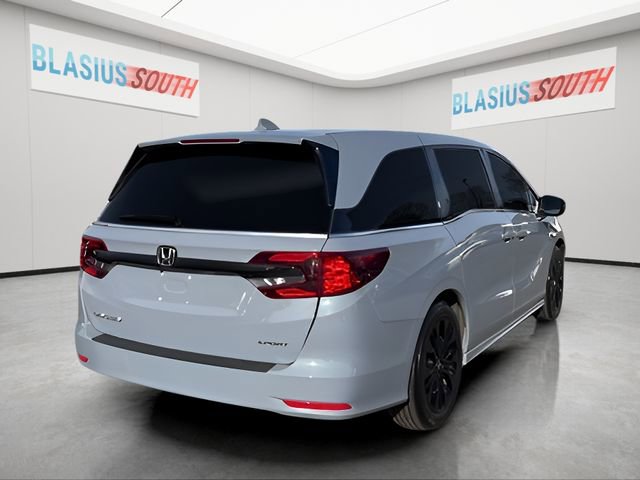 Used 2024 Honda Odyssey Sport image 3
