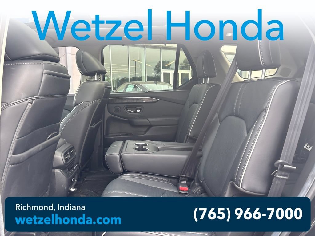 Used 2023 Honda Pilot Elite image 8