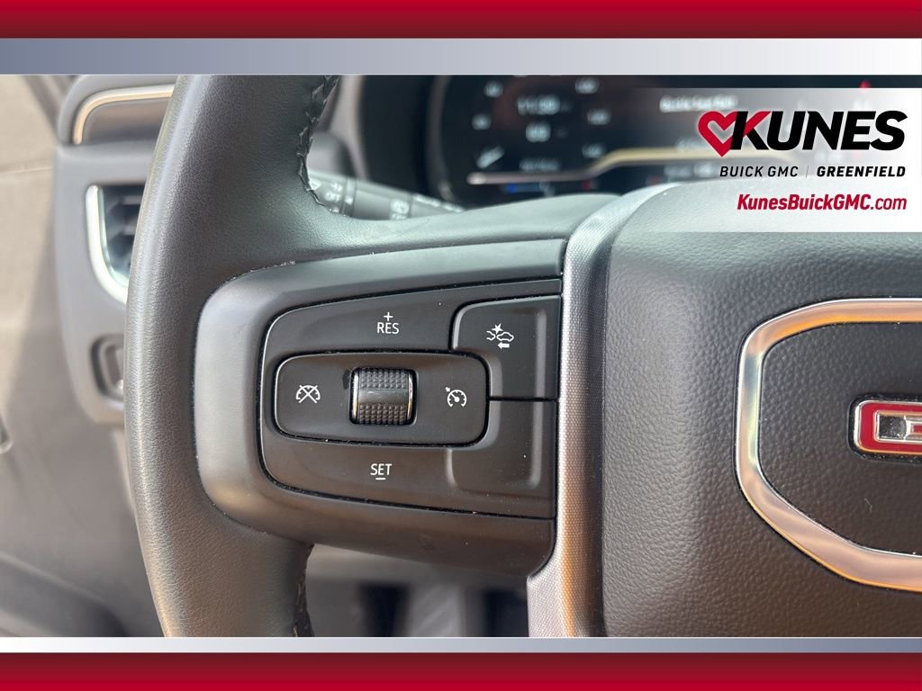 Used 2024 GMC Yukon XL SLT image 22