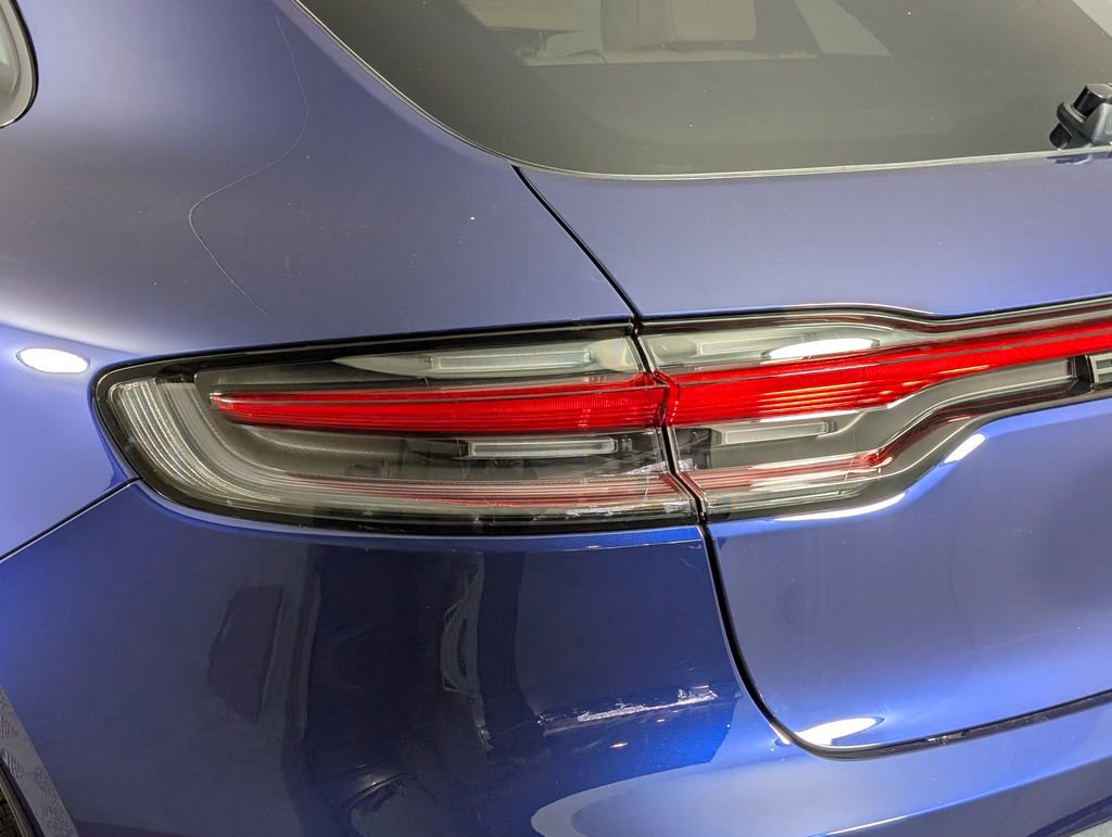 New 2026 Porsche Macan Turbo image 16