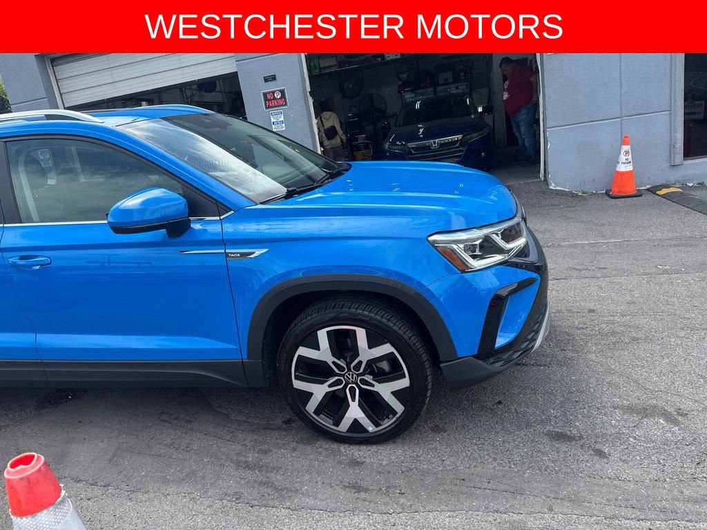 Used 2023 Volkswagen Taos SEL AWD/4WD image 9