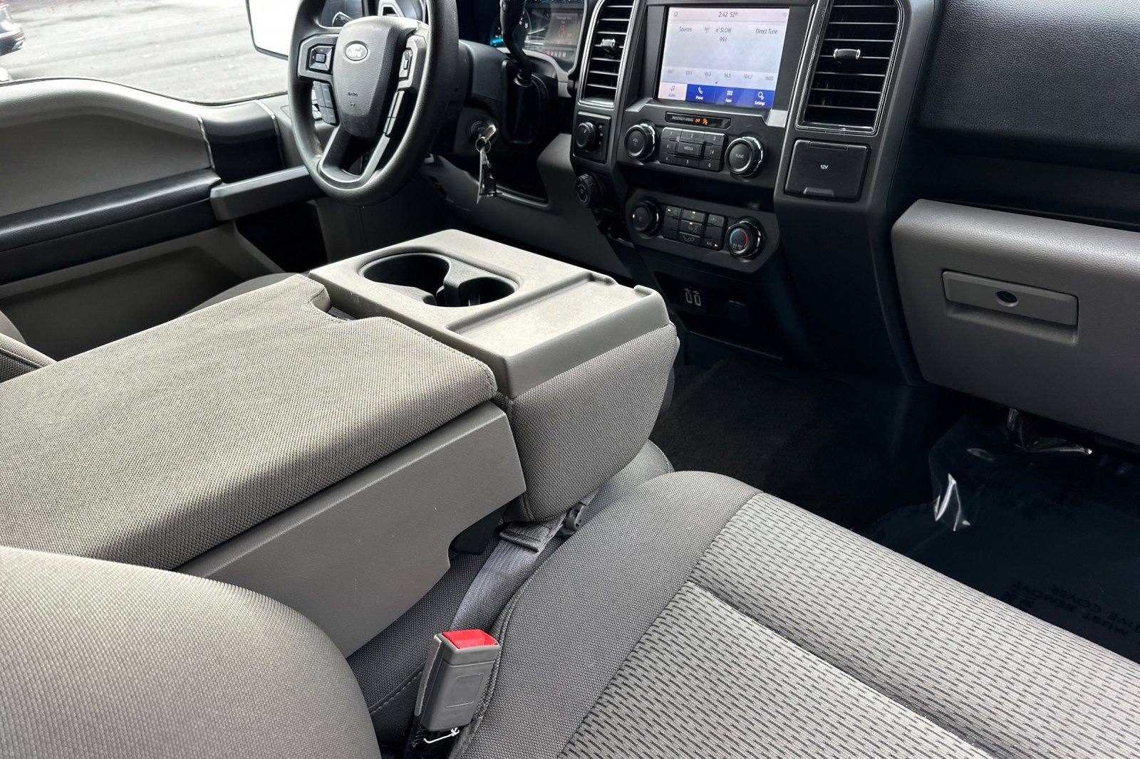 Used 2020 Ford F150 XLT w/ Max Trailer Tow Package image 16