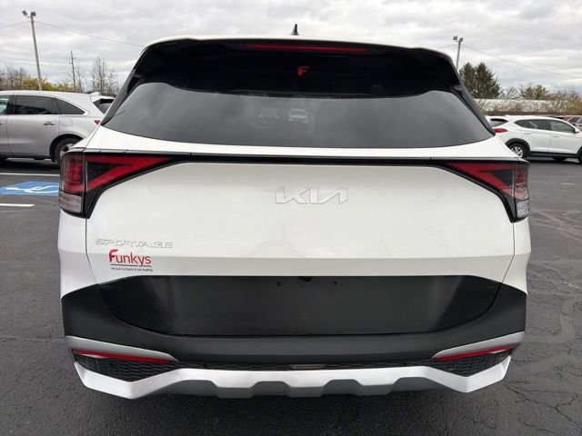 Used 2024 Kia Sportage LX image 6