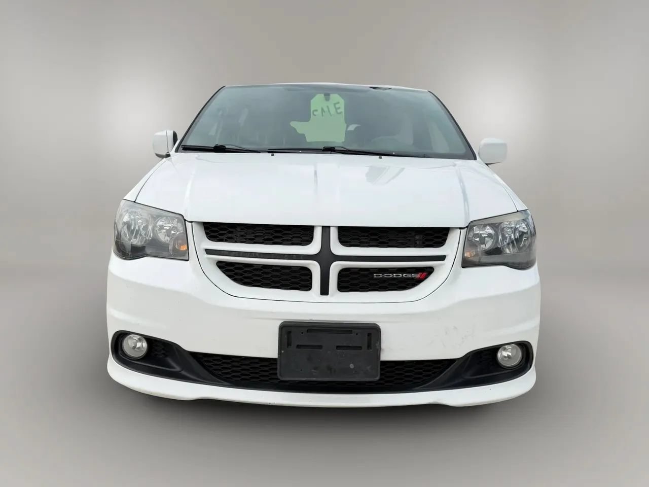 Used 2017 Dodge Grand Caravan GT FWD image 2