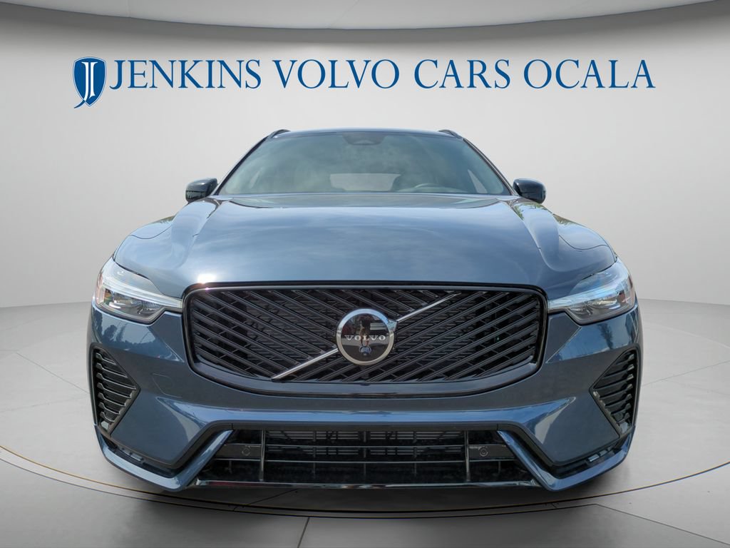 New 2026 Volvo XC60 B5 Plus AWD/4WD image 8