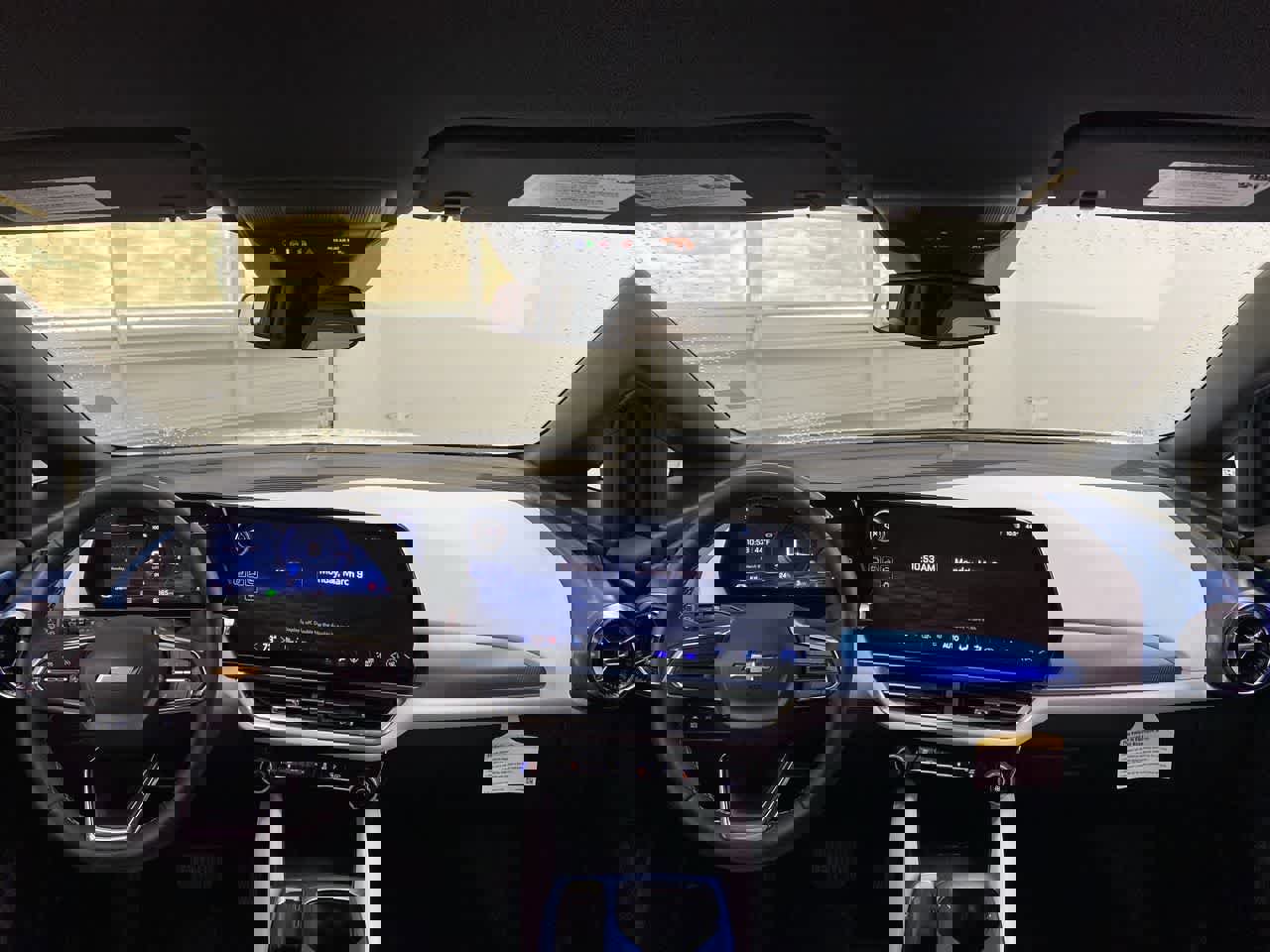 Used 2025 Chevrolet Equinox EV LT w/ Convenience Package image 12