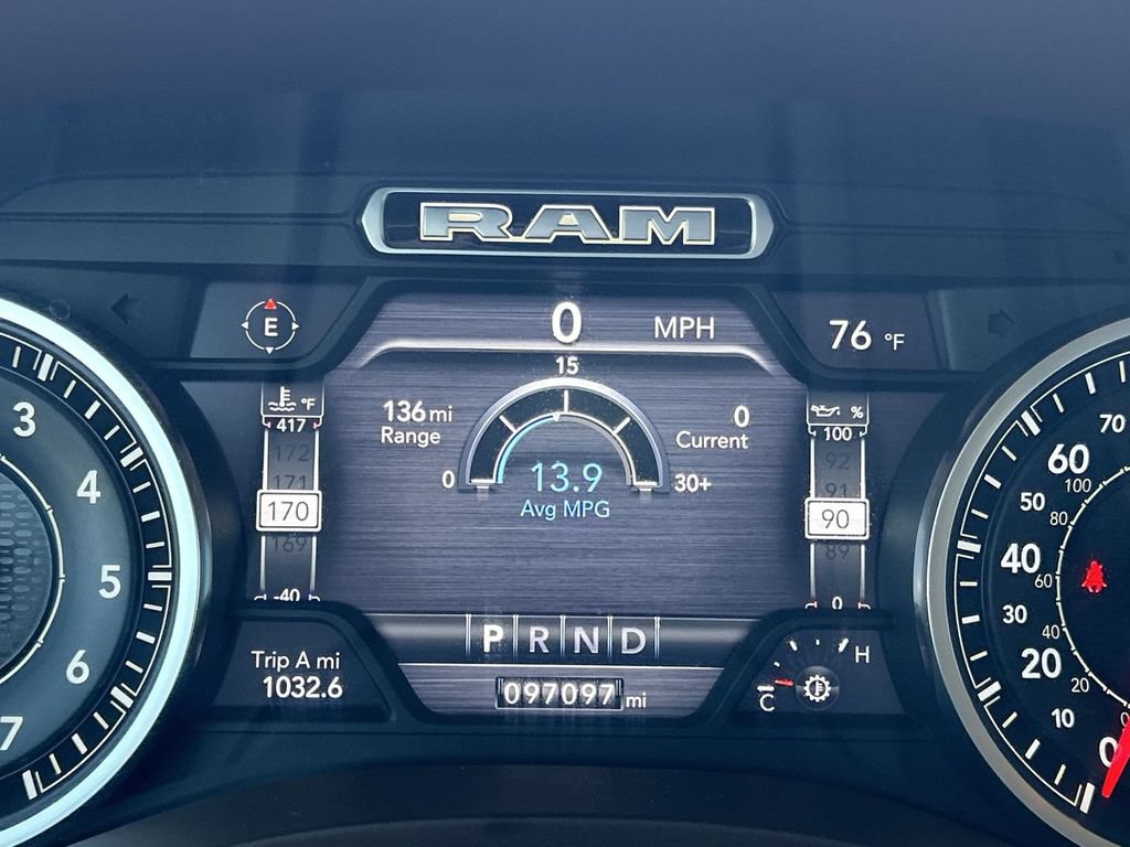 Used 2019 RAM 1500 Laramie RWD image 10